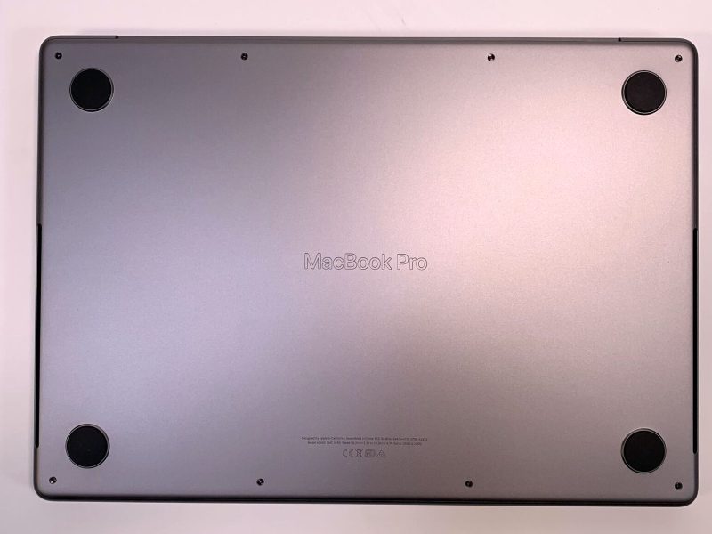 Macbook M1 Pro 16GB RAM 1TB SSD (Space Grey)